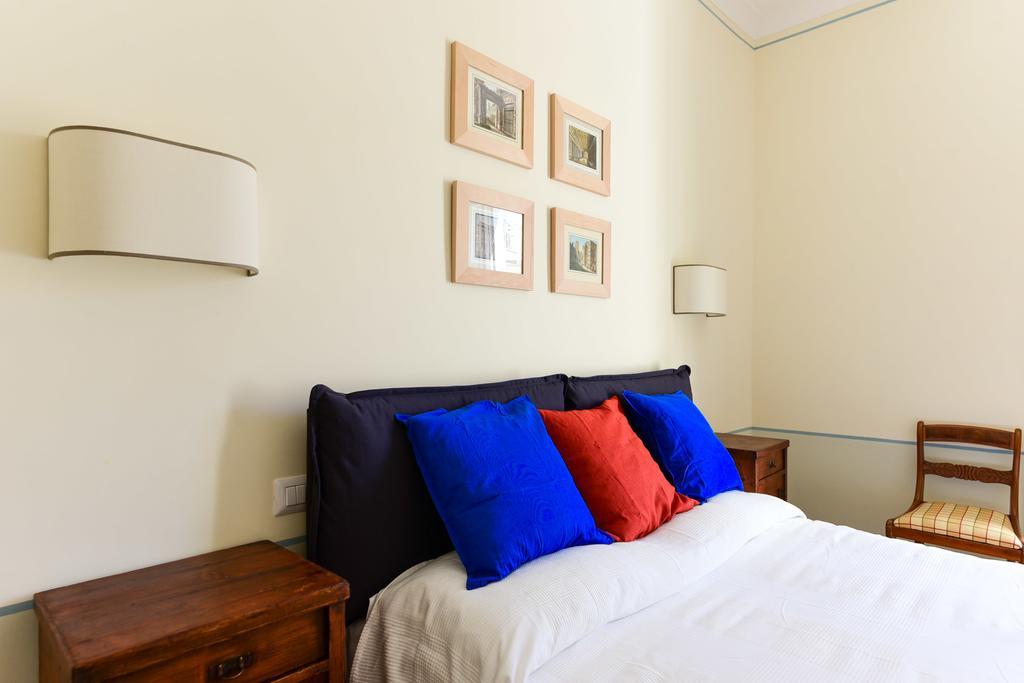 Bright And Comfy 3 Bedroom In Monti * Rom