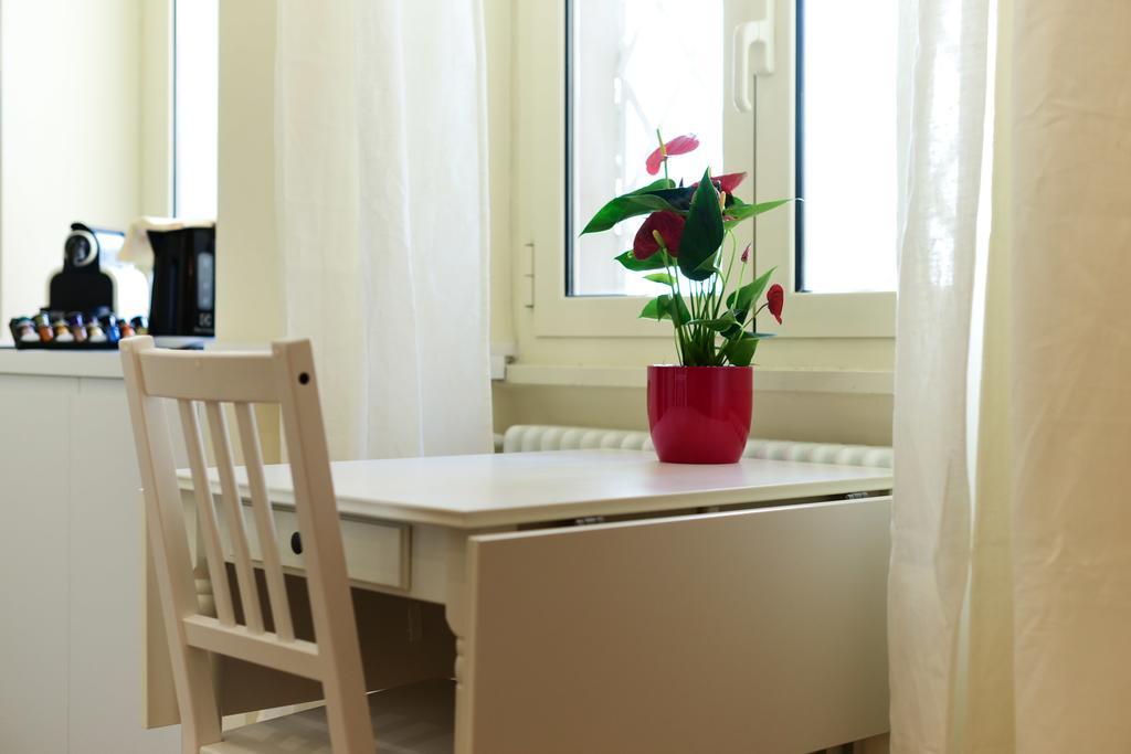 Apartment Bright And Comfy 3 Bedroom In Monti Rom